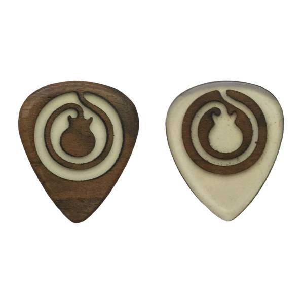 پیک چوبی اپکسی رزین و گردو ترکیبی 3 گیتار چوپیک بسته 2 عددی، Chopick Walnut and Epoxy Resin Mix 3 Guitar Wooden Picks Pack Of 2