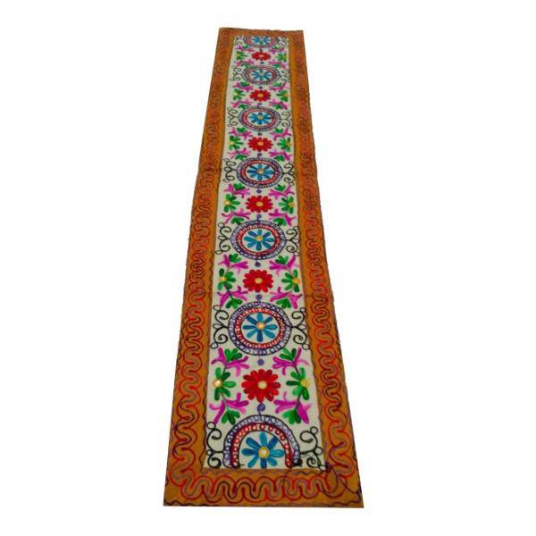 رانر سوزن دوزی مدلc-104، Table Runner Cover C-104