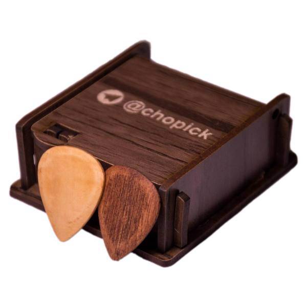 پیک چوبی گیتار چوپیک مدل افرافر و ماهوگانی بسته 2 عددی، Chopick Maple and Mahogany Guitar Wooden Picks Pack Of 2