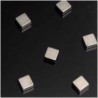 گیره آهنربایی ناگا مدل مکعب Naga Strong Steel Magnet Square