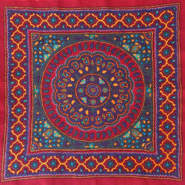 رومیزی پته دوزی کوی دوست مدل بازوبندی کد SBR01، Kooyedoost Pate Board/Tablecloth Bazoobandi Diameter 90 cm